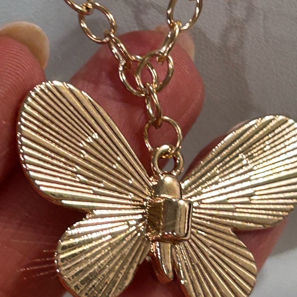 You Pick ⛏️🌟 White or Pink Butterfly Chanel Zipper pull on gold Necklace - Picture 3 of 8